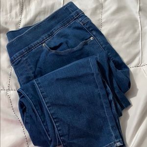 Levi pull on jeggings